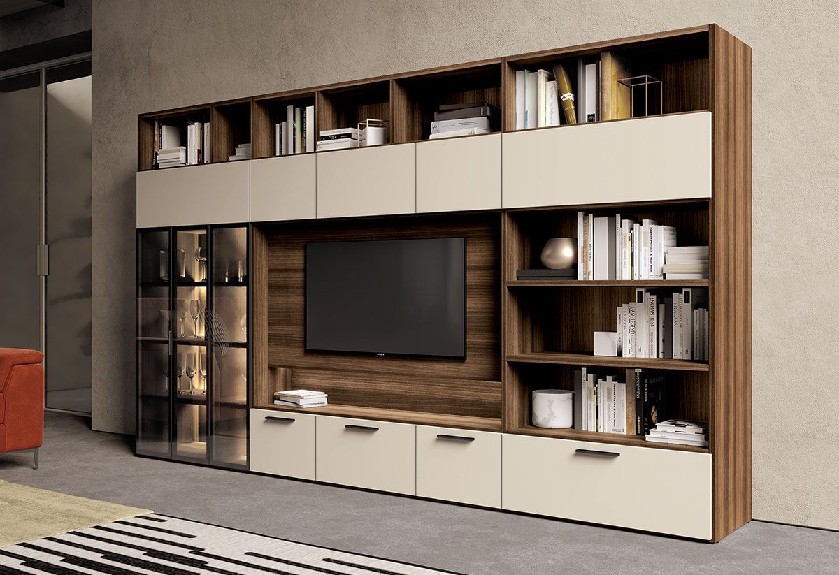 Pareti attrezzate per soggiorno, con design componibile su misura, che uniscono stili classici e moderni, complete di illuminazione. Realizzate in legno massello artigianale, per una qualità senza compromessi a Bosnasco.